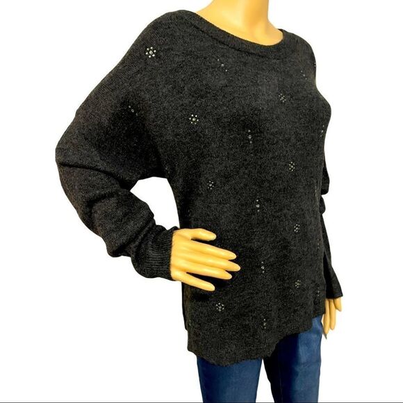 Liz Claiborne Crew Neck Sweater - Picture 2 of 9